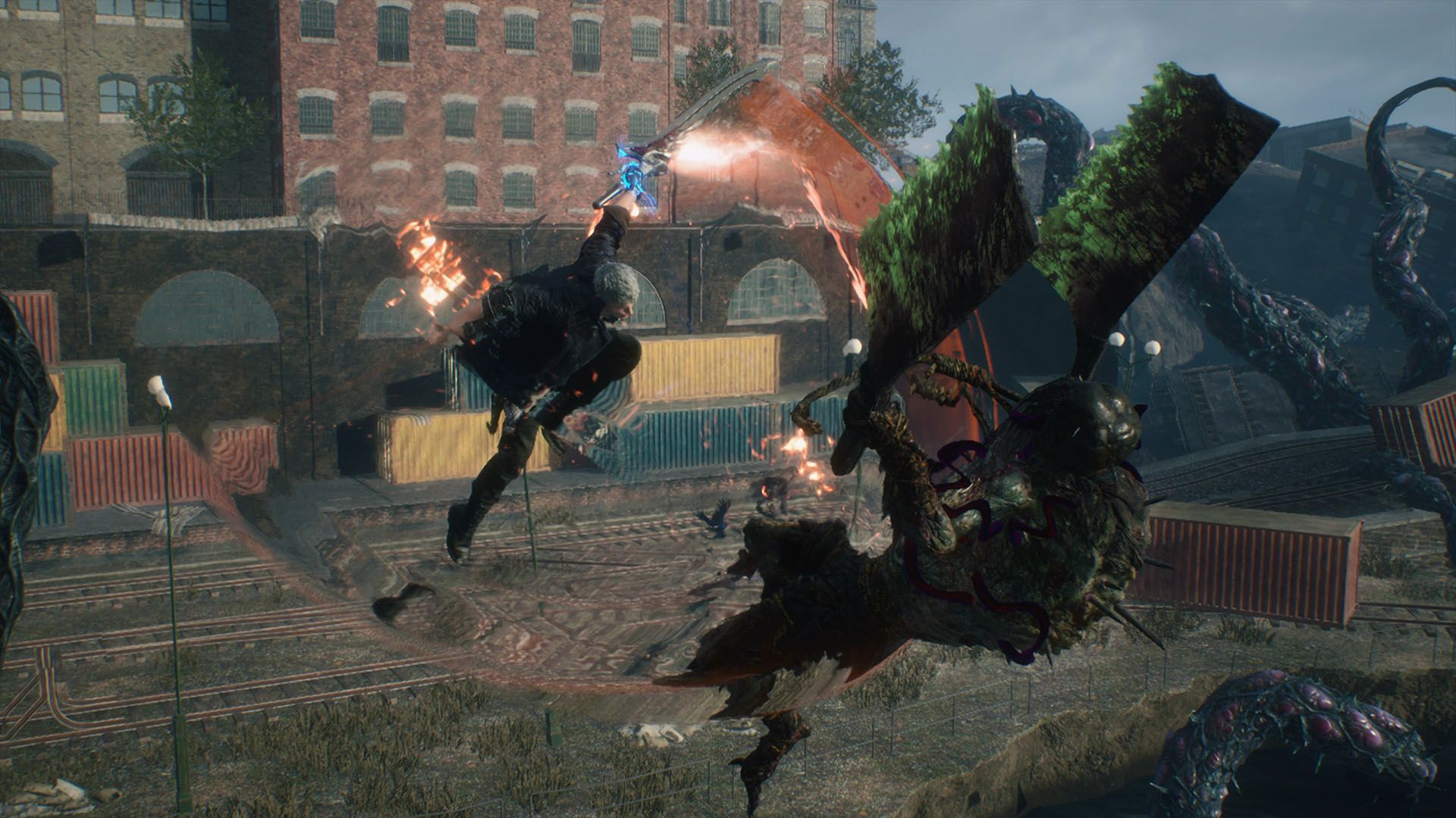 Devil May Cry 5 Devil Hunter Edition thumb 2